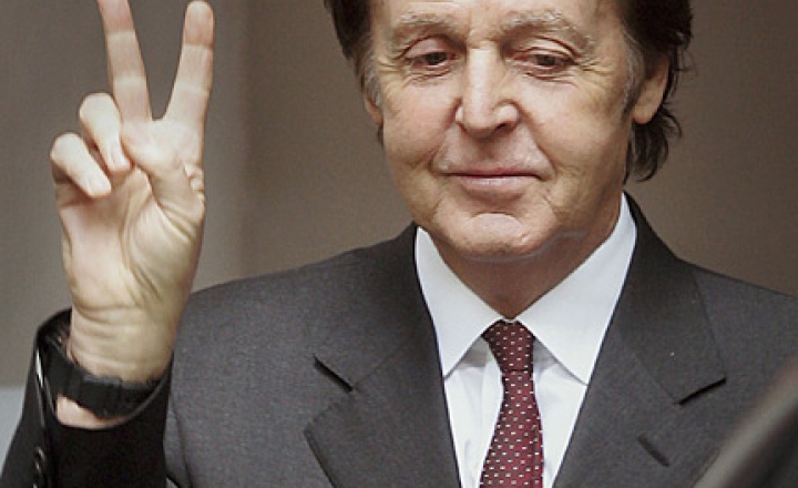 Пол Маккартни напомнил всему миру о Pussy Riot