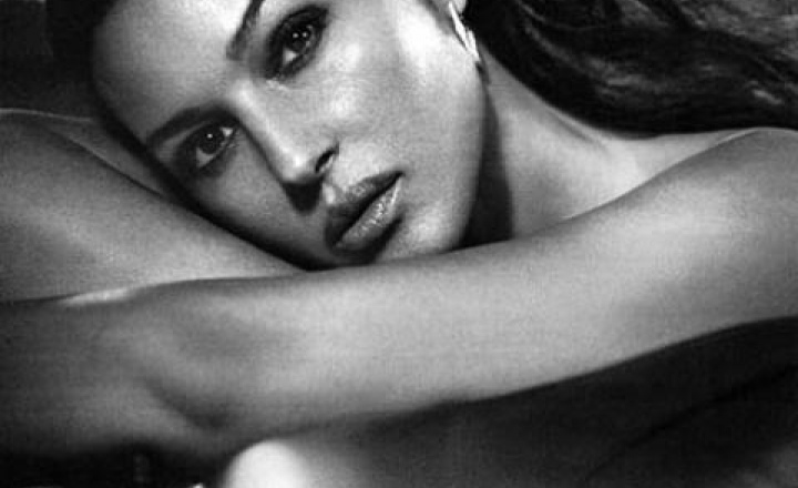 Настоящая Моника: весенний макияж Dolce&Gabbana