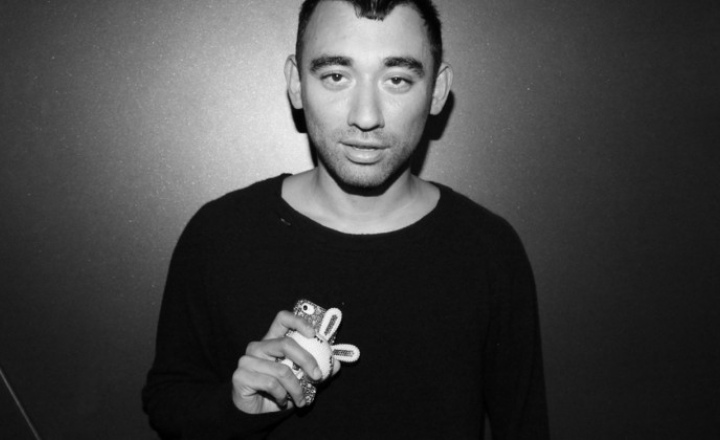 Молниеносная рокировка: Формикетти сменил Mugler на Diesel