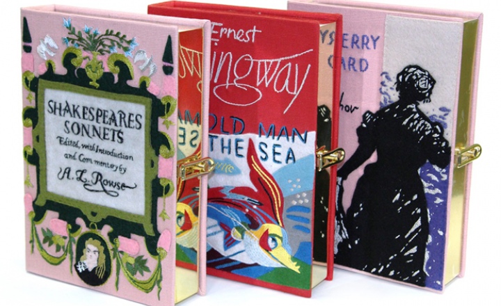 Интеллигентный намек: клатчи-книги от Олимпии Ле-Тан