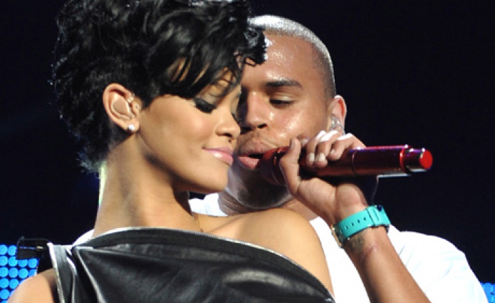 Рианна выходит замуж за экс-бойфренда