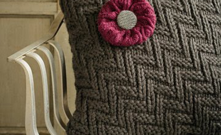 Милые поделки из старого свитера