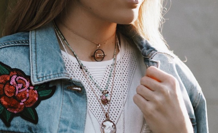 Камеи, талисманы и подвески с гравировкой в коллекция медальонов Tous 