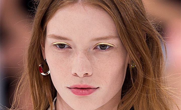 Новинка с подиума: накладные стрелки Dior