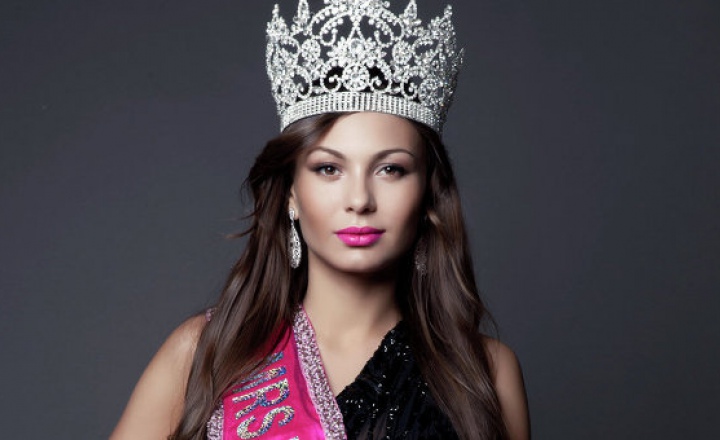 Жена футболиста Жиркова: Агния Барто? Не, не слышали